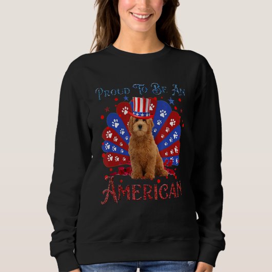 Goldendoodle trots op een Amerikaanse vlag 4e Trui (Voorkant)