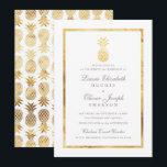 GoldenTropische anananas Gold Wedding Invitations Kaart<br><div class="desc">Tropische anananas Gold Wedding Invitations met een gouden anananas voor en in het midden met een opvallend patroon van ananassen op de rug.</div>