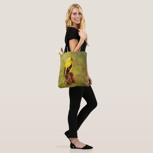 Goldfinch Designer All-Over-Print Handbag Tote Bag (Op model)