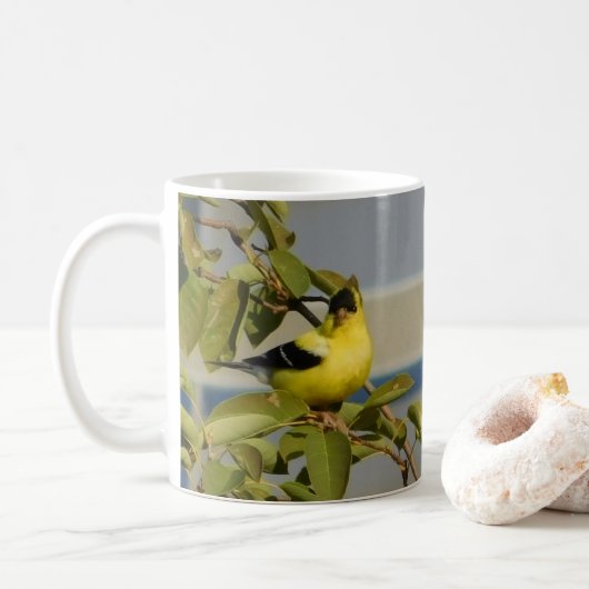 Goldfinch Glee Mok (Met donut)