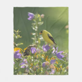 Goldfinch op een Harebell Flower Fleece Deken (Voorkant)