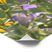 Goldfinch op een Harebell Flower Perfect Poster (Hoek)