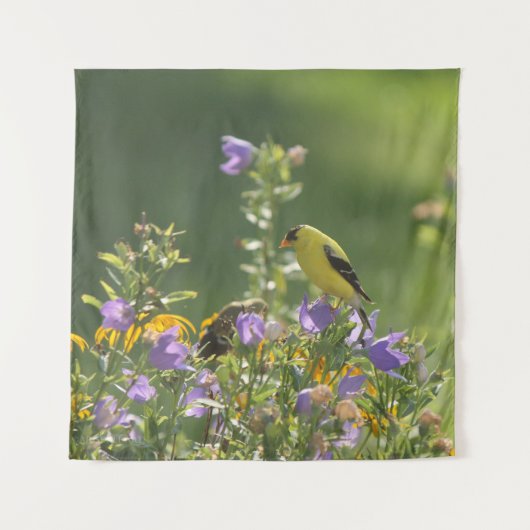 Goldfinch op een Harebell Flower Wandkleed (Voorkant)