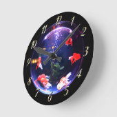 Goldfish in een aquarium van de viskuit ronde klok (Hoek)