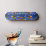 Goldfish Marine Ocean Life Blauw Zee Koraal Persoonlijk Skateboard<br><div class="desc">Een levende blauwe oceaan op je skateboard. Geniet van skatten op deze prachtige uitrusting die het hele mariene leven naar je deur brengt. Diepte vis,  zeesterren,  koralen,  gistrog,  krabben,  enz.</div>