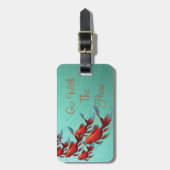 Goldfish zwemmen op blauwe, Aziatische kunst Bagagelabel (Voorkant verticaal)