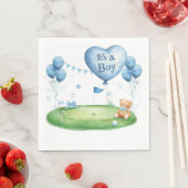 Golf Baby Boy op putting green Servet (Insitu)