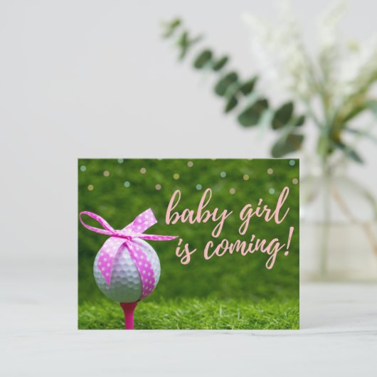 Golf baby girl komt met roze lintje inv kaart (Staand voorkant)