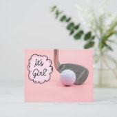 Golf baby girl op roze achtergrond kaart (Staand voorkant)