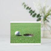 Golf Ball en Hole Briefkaart (Staand voorkant)
