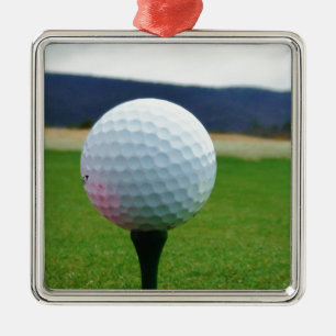 Golf Ball op een golfbaan in een berg Metalen Ornament