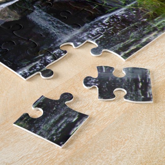 Golf Course Waterfall in Maine Legpuzzel (Zijkant)