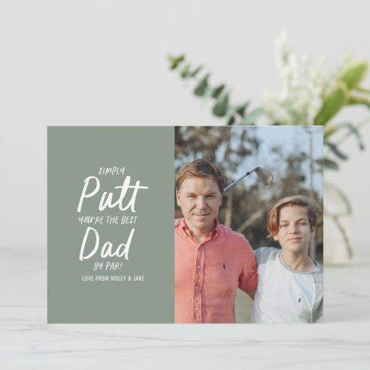 Golf dad modern khaki groene typografie grappige f feestdagenkaart (Staand voorkant)