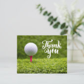 Golf Dank je wel met golfbal op groen gras Briefkaart (Staand voorkant)