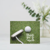 Golf Dank u met golfbal en putter op groen Briefkaart (Staand voorkant)