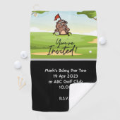 Golf dat je uitgenodigd bent voor een goudpartijui golfhanddoek (Insitu)