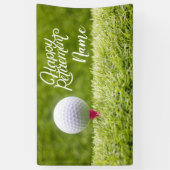 Golf gelukkig pensioen met bal op groen spandoek (Verticaal)