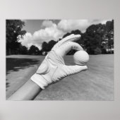 Golf Glove Holding Ball op Fairway Poster (Voorkant)
