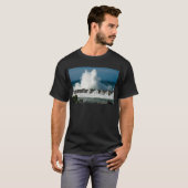 Golf kruipt over Shark's Cove T-shirt (Voorkant volledig)