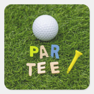 Golf laat t-shirt delen met golfbal en t-shirt op vierkante sticker