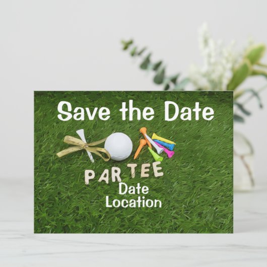 Golf Party-uitnodiging met golfbal en t-shirt Kaart (Staand voorkant)