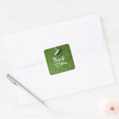 Golf putter op groen gras Dank je Vierkante Sticker (Envelop)