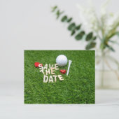 Golf redt de datum met golfhart en t-shirt uitnodiging briefkaart (Staand voorkant)