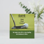 Golf Save the Date met golfbal op groen gras (Staand voorkant)