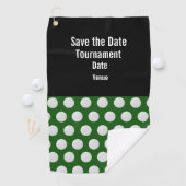 Golf Save the Date met golfbal op groen gras Golfhanddoek (Insitu)