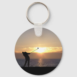 Golf spelen op zonsondergang sleutelhanger