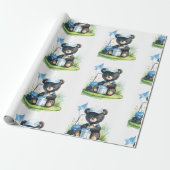Golf teddybeer met golfkar op green cadeaupapier (Uitgerold)