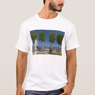 Golf van Finland vanaf de Monplaisir Villa T-shirt