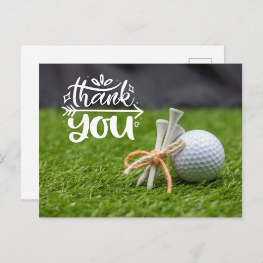 Golfbal en t-shirt op groen gras... bedankt jullie briefkaart (Voorkant / Achterkant)