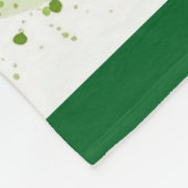 Golfbal en vlag op Putting Green Fleece Deken (Hoek)