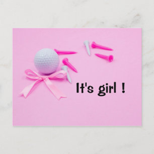 Golfbal het is een meisje baby shower op roze briefkaart