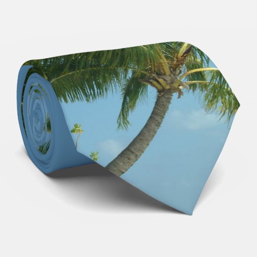 Golfbal in de hemel boven Palm Trees Stropdas (Opgerold)