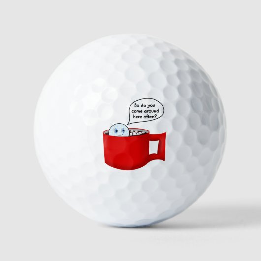 Golfbal in warme chocolademelk met marshmallows golfballen (Voorkant)