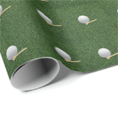 Golfbal op groen gras op golfbaan voor golfer cadeaupapier (Rol Hoek)