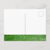 Golfbal op groen gras voor verjaardag golfer briefkaart (Achterkant)