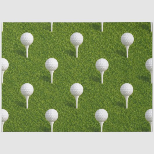 Golfbal op groene gras achtergrond tissuepapier (Voorkant)