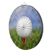 Golfbal op rood T-shirt Dartbord (Voorkant Rechts)