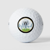 Golfbal op T-shirt met naam en monogram Golfballen (Voorkant)