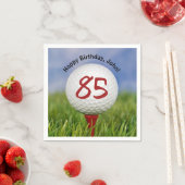 Golfbal op t-shirt voor 85e verjaardag servet (Insitu)