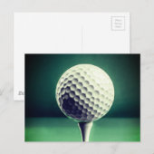 Golfbal op tee briefkaart (Voorkant / Achterkant)