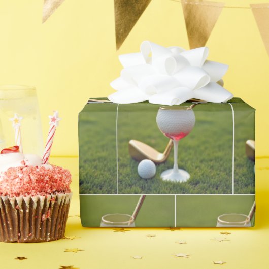 Golfbal wijnglas met putter cadeaupapier (Verjaardagsfeest)