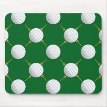 Golfballen en T - shirts op groen
