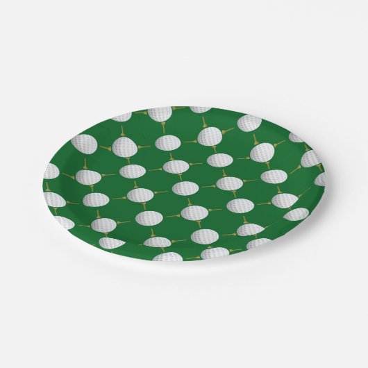 Golfballen en T - shirts op groen Papieren Bordje (Gekanteld)