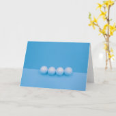 Golfballen op blauwe achtergrond kaart (Gele Bloem)