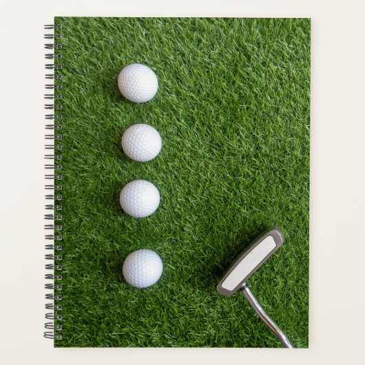 Golfballen op groen gras voor golfer planner (Voorkant)