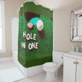 Golfballen zijn op groen gras voor golferbadkamer douchegordijn (In situ)